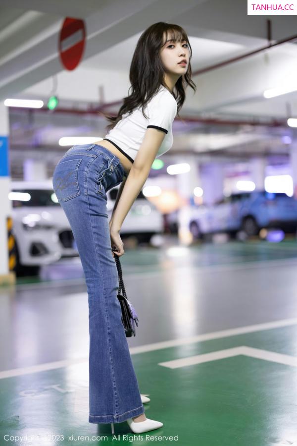 郑颖姗  [XiuRen]高清写真图 2023.01.19 No.6160 郑颖姗Bev 蕾丝内衣第8张图片